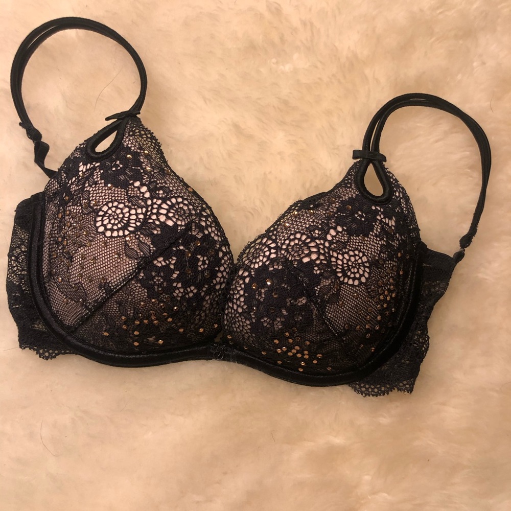 Victoria Secret bra